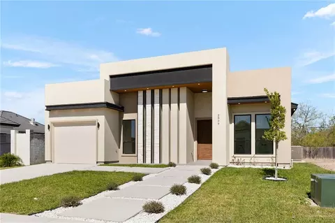 2809 E Zarzamora Ave, Hidalgo, TX 78557