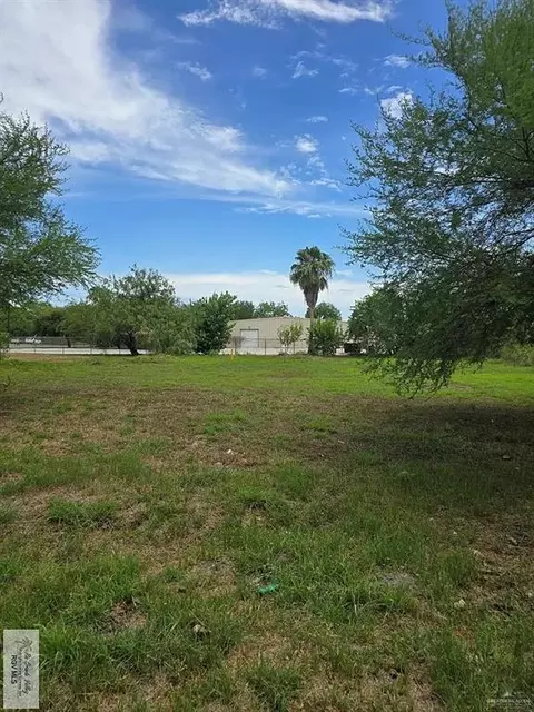 25553 Whipple Ln, Harlingen, TX 78552