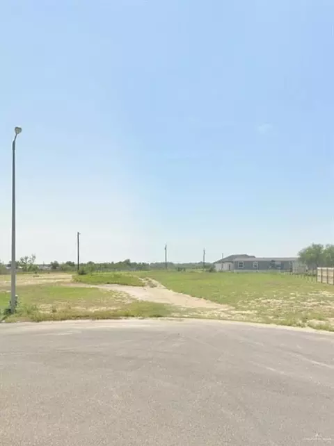 7107 Charro St, Mission, TX 78574