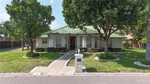 1717 Edward Dr, Edinburg, TX 78539