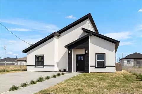 Exterior - 330 Merida Ave, Donna, TX 78537 photo 2 of 2