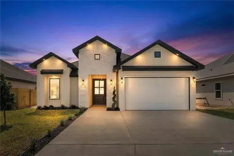 2109 Zinnia St, Weslaco, TX 78596