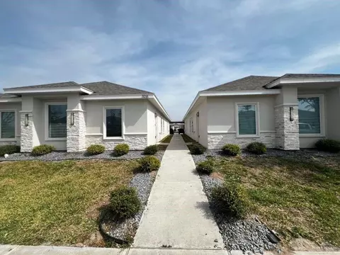 1018 N Abbey Ave, Edinburg, TX 78541