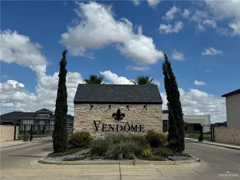 13908 Saint Patricio Dr, Edinburg, TX 78501