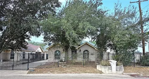 3528 Pena Ave, Mission, TX 78572