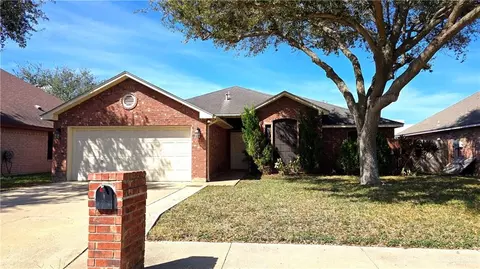 2605 Selena St, Mission, TX 78572