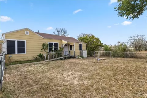 615 Iowa St, Mercedes, TX 78570