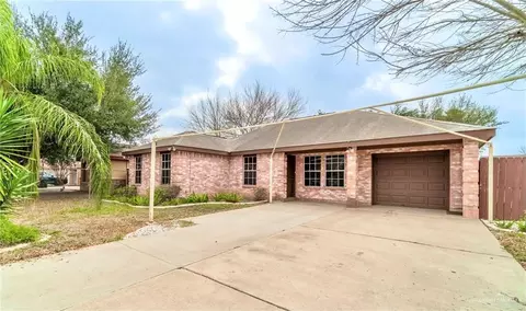 1006 E Stonegate Dr, Mission, TX 78574