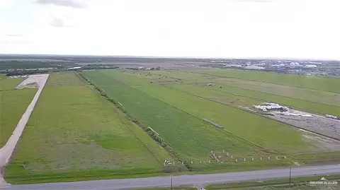 000 Rancho Toluca Rd, Progreso Lakes, TX 78570 photo 2
