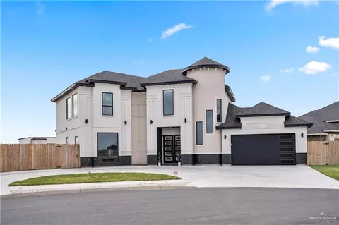 1301 Fairway Dr, Weslaco, TX 78596