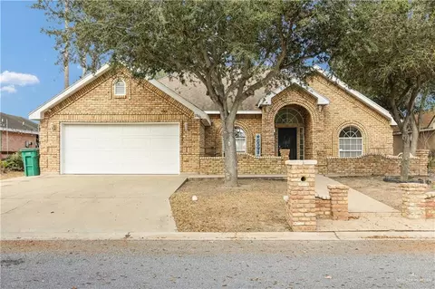 2800 Charlotte Dr, Pharr, TX 78577