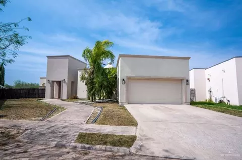 1104 Frio St, Mission, TX 78572