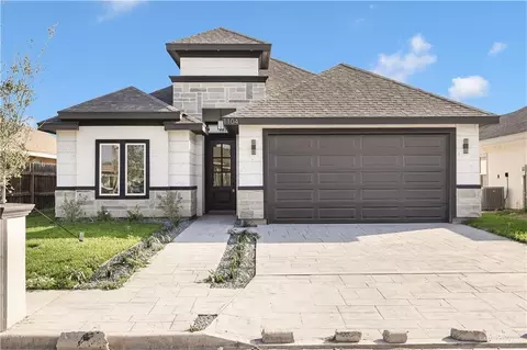 1104 W Dukakis Ave, Alton, TX 78573
