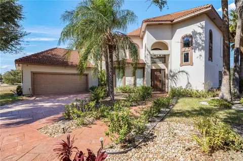 914 Rio Grande Dr, Mission, TX 78572