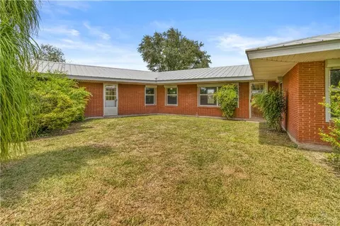 28664 S Altas Palmas Rd, Harlingen, TX 78552
