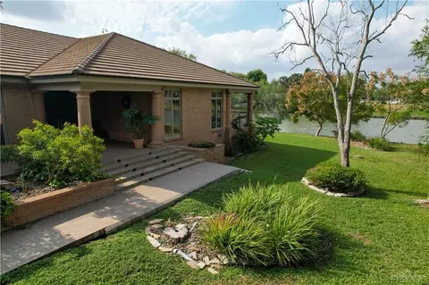 1401 Santa Ana Ave, Rancho Viejo, TX 78575