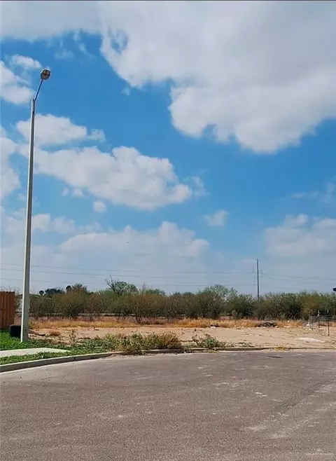 0 N Woody St, Edinburg, TX 78541