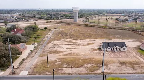 1311 Westgate Dr, Weslaco, TX 78596