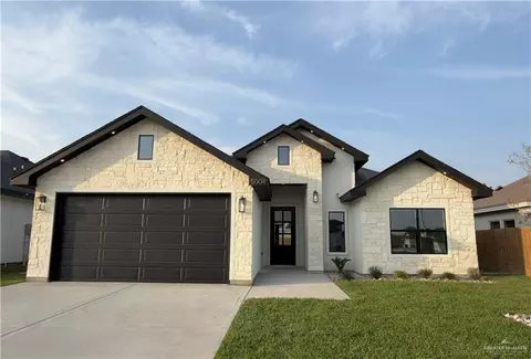 5004 Duke Ave, Mcallen, TX 78504