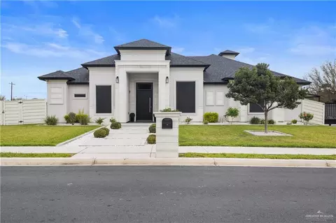 3100 Hillcrest Dr, Mission, TX 78574