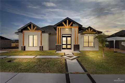5110 Blackbird St, Rio Grande City, TX 78582