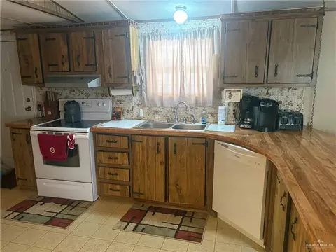 197 Laurel Ave, Pharr, TX 78577 photo 18