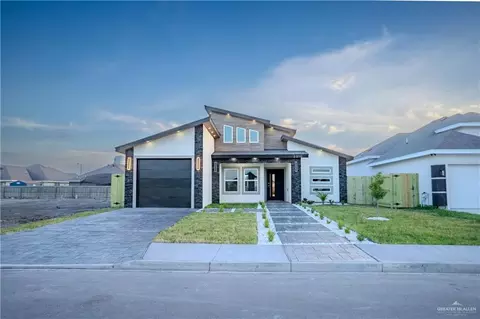 2310 E Sabinal Ave, Hidalgo, TX 78557