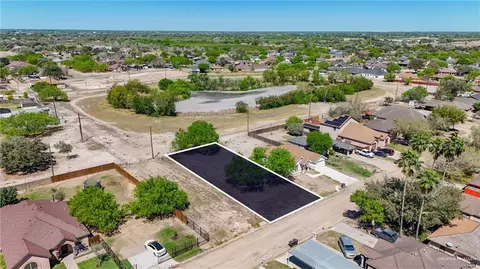 513 N Montemorelos Dr, Mission, TX 78573