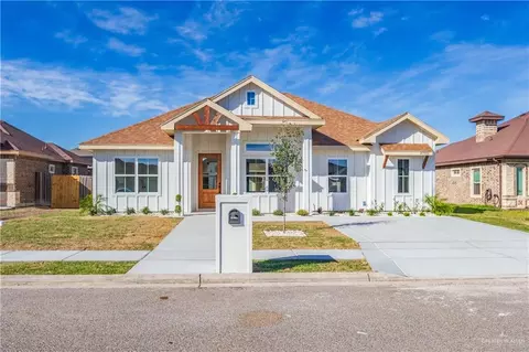 2705 Yosemite St, Edinburg, TX 78542