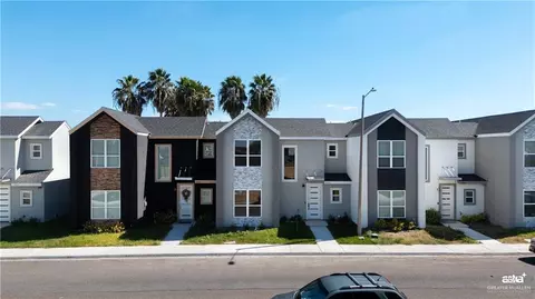 5408 N Crown Pt, Pharr, TX 78577