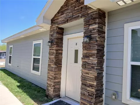 605 W Cypress Ave, La Feria, TX 78559
