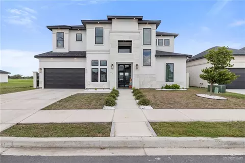 2712 E Bvlgari Dr, Edinburg, TX 78542