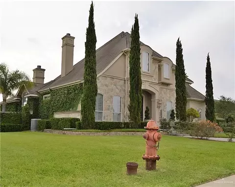 2105 Alexandra Dr, Weslaco, TX 78596