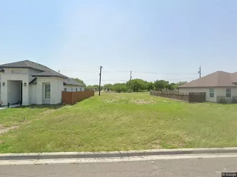 137 E Irvine Ave, Alamo, TX 78516