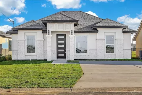 331 Barcelona Dr, Donna, TX 78537