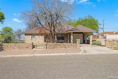 89 Dr Mario E Ramirez Ave, Roma, TX 78584