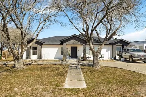30195 Roberta Cir, Los Fresnos, TX 78566