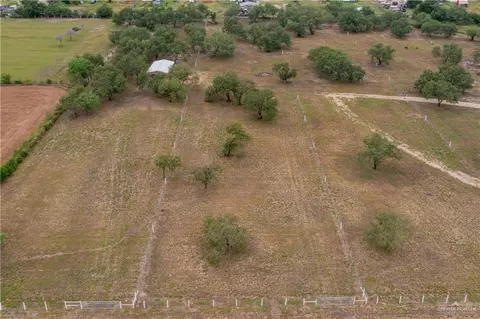 401 E Lot Apt 2 E Wisconsin Rd, Donna, TX 78537