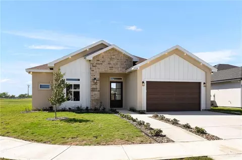 2724 E Bvlgari Dr, Edinburg, TX 78542