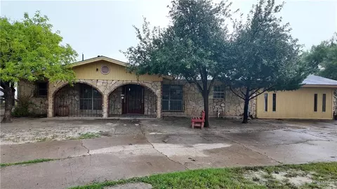 612 W Ramirez St, Rio Grande City, TX 78582