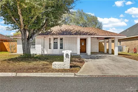 1005 Hollyfield St, Mission, TX 78572