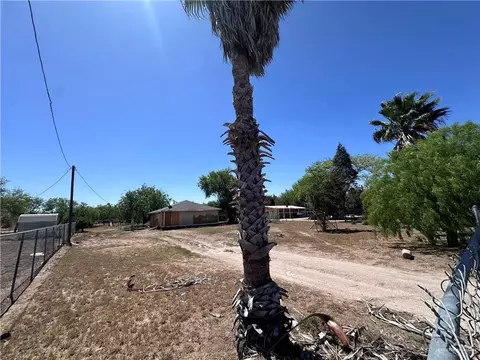 7206 Vista Bonita Dr, Edinburg, TX 78542