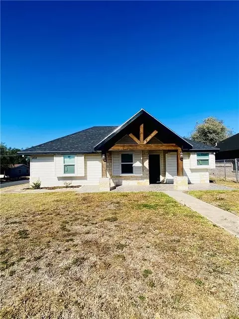 410 S Airport Dr, Weslaco, TX 78596