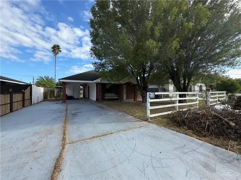 1302 Sago Palm St, Alamo, TX 78516