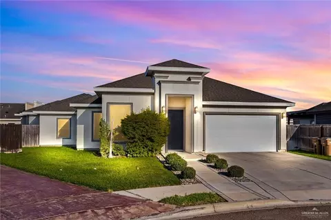 1714 Strawberry Hl, Edinburg, TX 78541