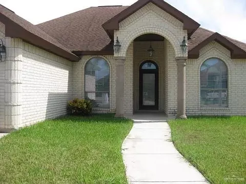2433 Cristina Ave, Mission, TX 78572