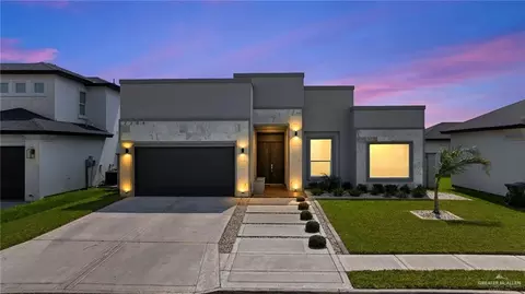 2204 Leanna Denae Ave, Mission, TX 78572