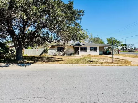1229 S Canna St, Pharr, TX 78577