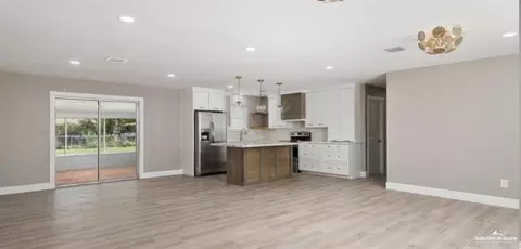 806 Walnut Ave, Mcallen, TX 78501