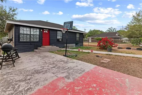 915 E Los Ebanos St, San Juan, TX 78589